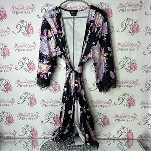 City chic robe kimono tie up waist Floral Black and Pink Lace Trim Robe lace